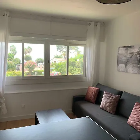 Studio Bord De Mer Cros De *